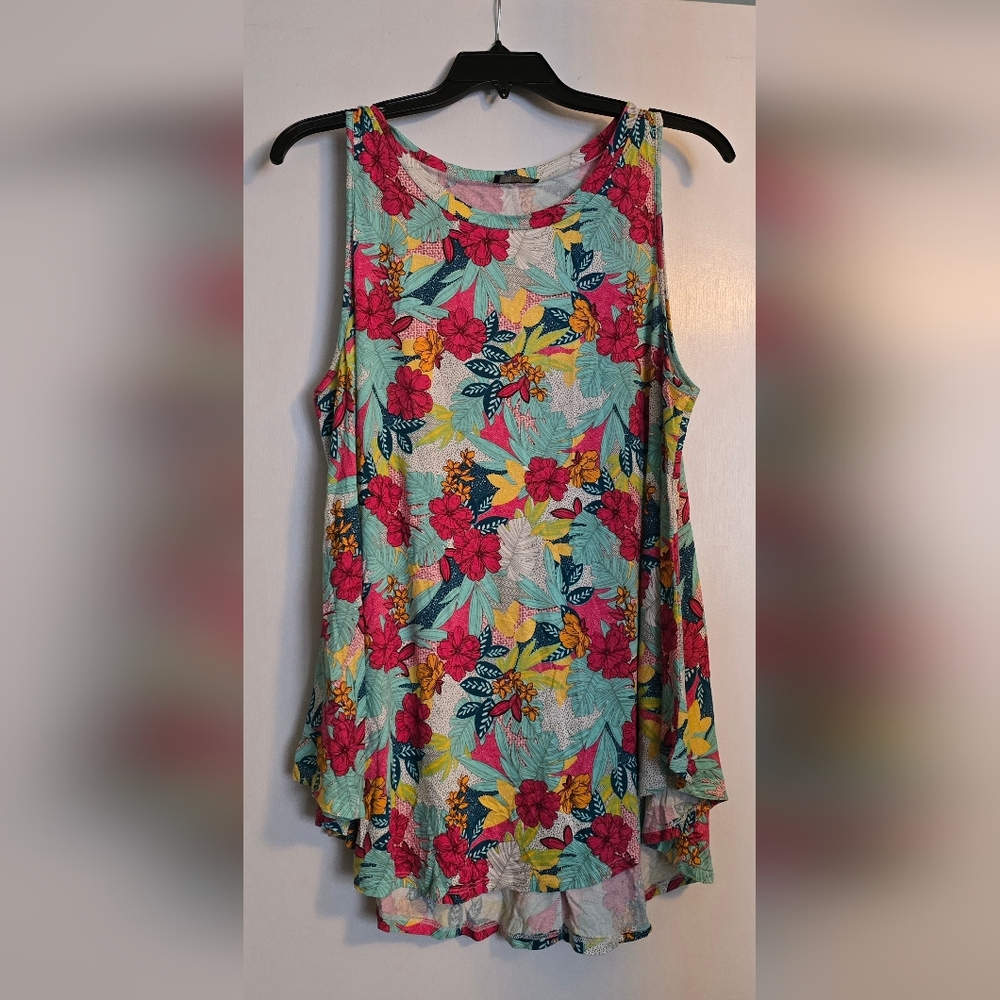 Floral Sleeveless Women's Top